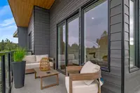 View 32