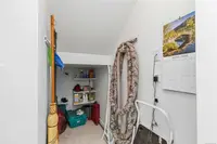 View 25