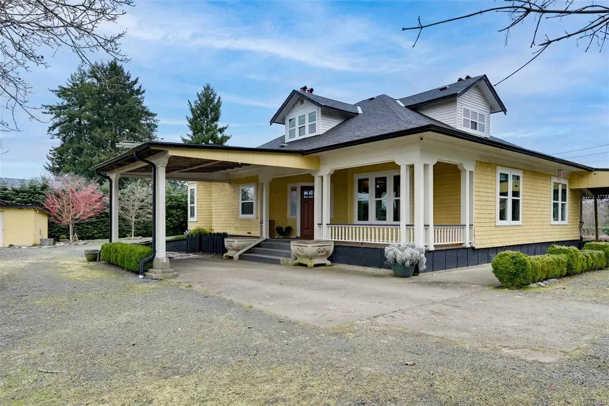 4890 Wilson Rd, Duncan BC V9L 6L5
