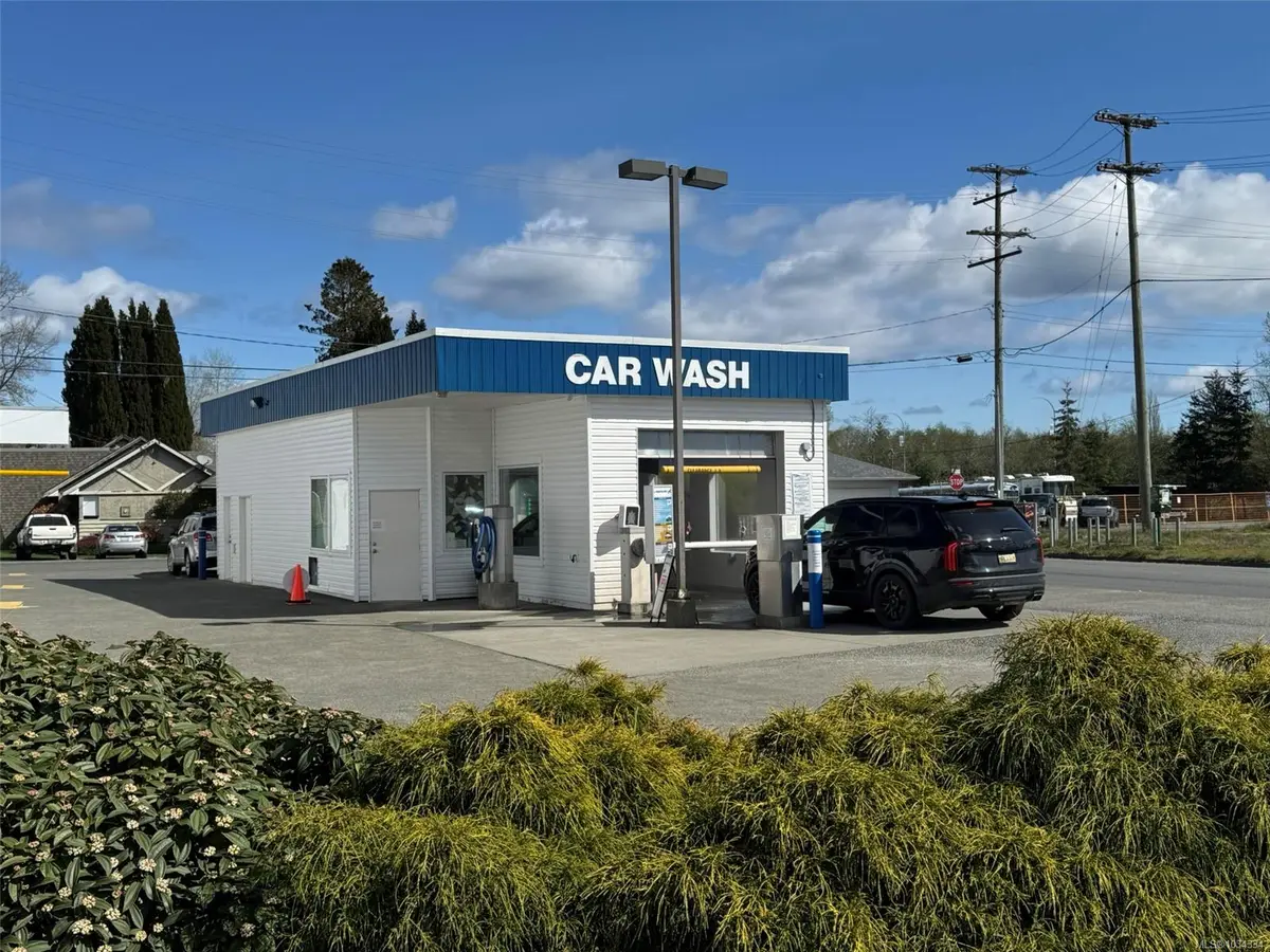 2060 Island Hwy, Campbell River BC V9W 2G4