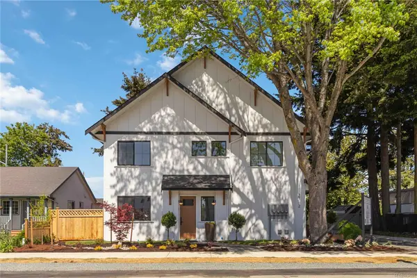 2312 Orchard Ave # 1, Sidney BC V8L 1T6