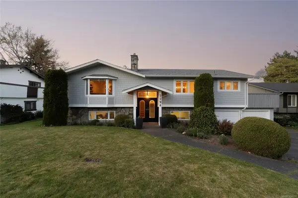 2294 Greenlands Rd, Saanich BC V8N 4T4