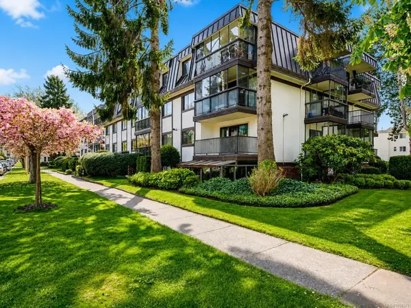 1101 Hilda St # 302, Victoria BC V8V 4T2 - 2 bed, 2 bath in Victoria
