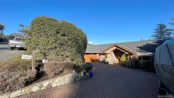 986 Seapearl Pl, Saanich BC V8Y 2X3