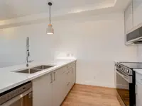 View 16
