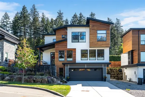 1163 River Rock Pl, Highlands BC V9B 0S6