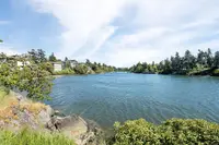 View 32