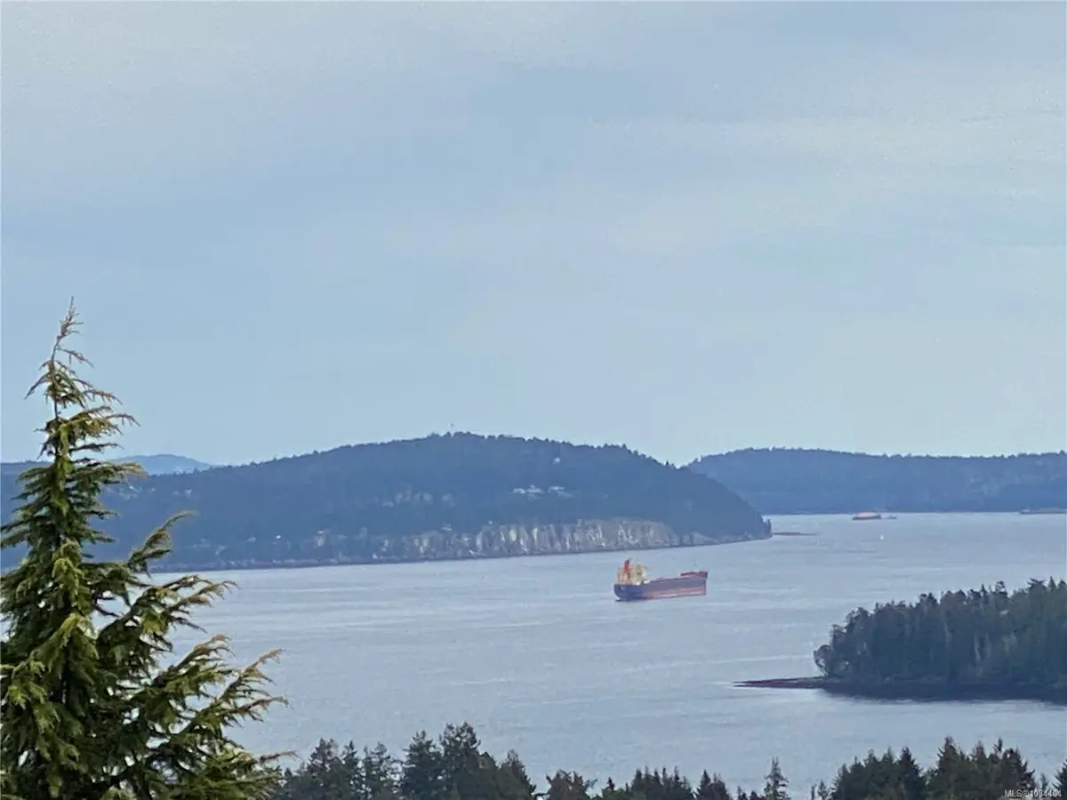 3733 Belaire Dr, Nanaimo BC V9T 5A1