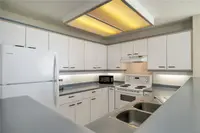 View 19