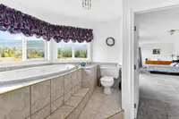 View 32