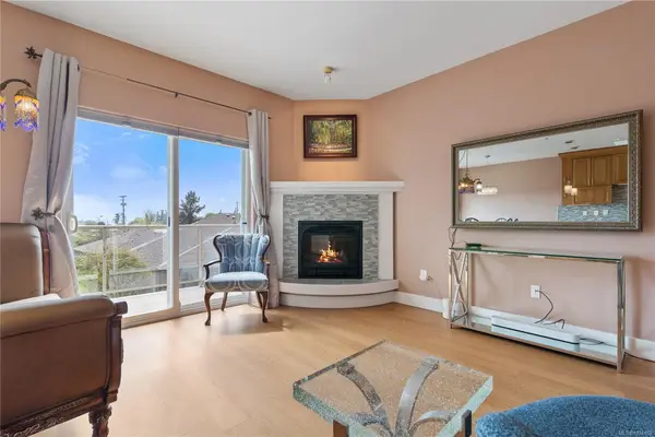 126 Hallowell Rd # 22, View Royal BC V9A 7K2