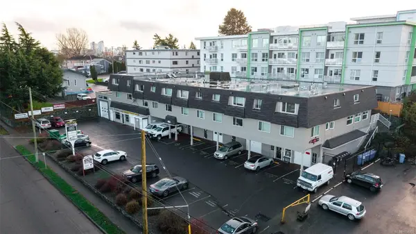 493 Burnside Rd E, Victoria BC V8T 2X3