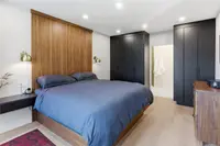 View 16