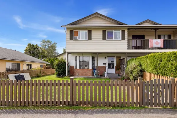491 Lakes Rd # 1, Duncan BC V9L 3E9 - 3 bed, 2 bath in Duncan