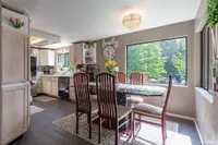 View 10