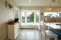 View 16