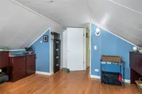 View 32