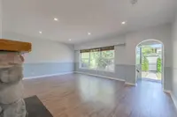 View 10