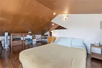View 19