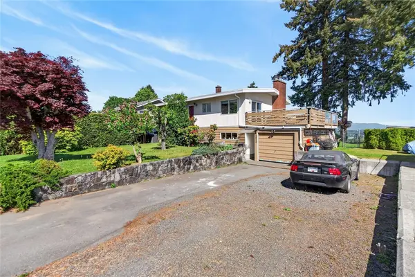 1820 Treelane Rd, Campbell River BC V9W 4E8 - 4 bed, 2.0 bath in Campbell River