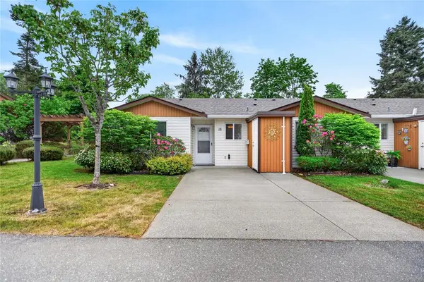 2197 Murrelet Dr # 18, Comox BC V9M 3Y1 - 2 bed, 1.0 bath in Comox