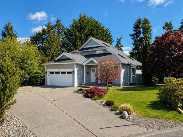 1595 Simon Pl, Cowichan Bay BC V0R 1N1 - 3 bed, 3 bath in Cowichan Bay