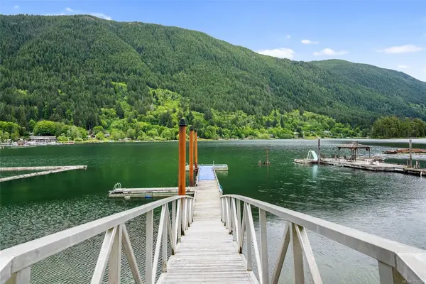 8256 Sa-Seen-Os Cres, Youbou BC V0R 3E1 - 4 bed, 3.0 bath in Youbou