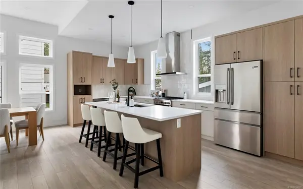 3624 Autumn Lane, Langford BC V9C 0S3 - 3 bed, 3 bath in Langford