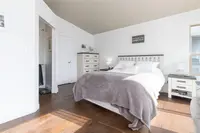 View 30