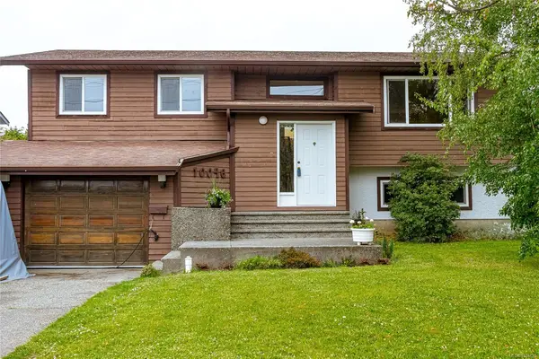 10046 Judson Pl, Sidney BC V8L 3M3