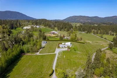 6798 Norcross Rd, Duncan BC V9L 6C3