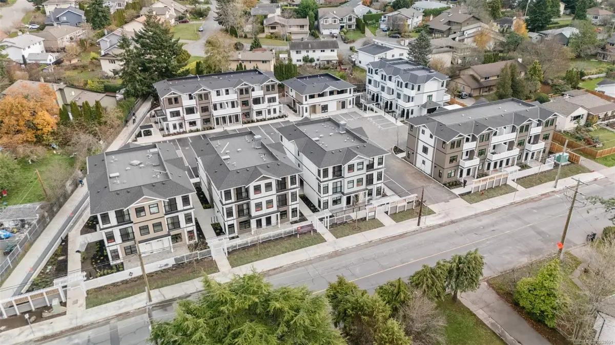 4201 Tyndall Ave #4201, Saanich BC V8N 0C4