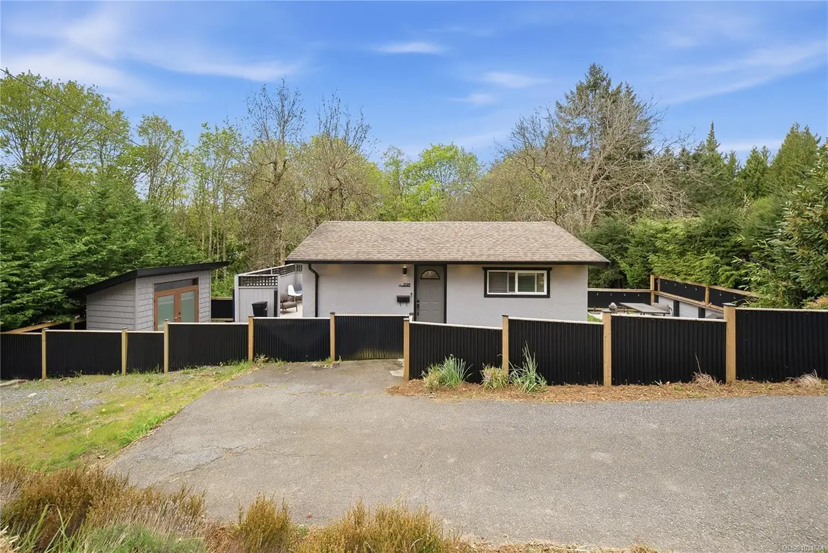 3129 Departure Bay Rd, Nanaimo BC V9T 1B6