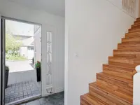 View 25