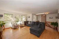 View 10