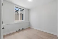 View 32
