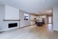 View 10