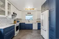 View 10