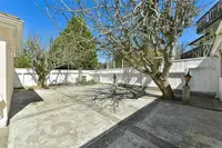 View 25