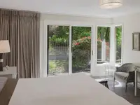 View 16