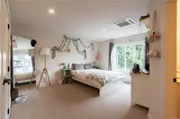 View 16