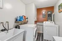 View 25