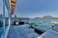 View 14