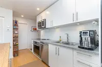 View 16