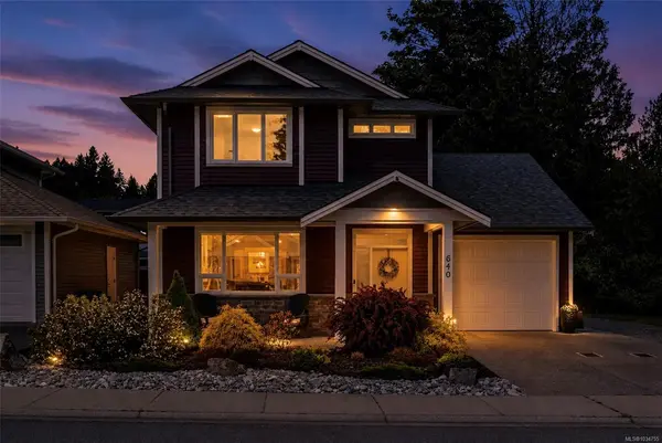 640 Giovando Way, Ladysmith BC V9G 1P8