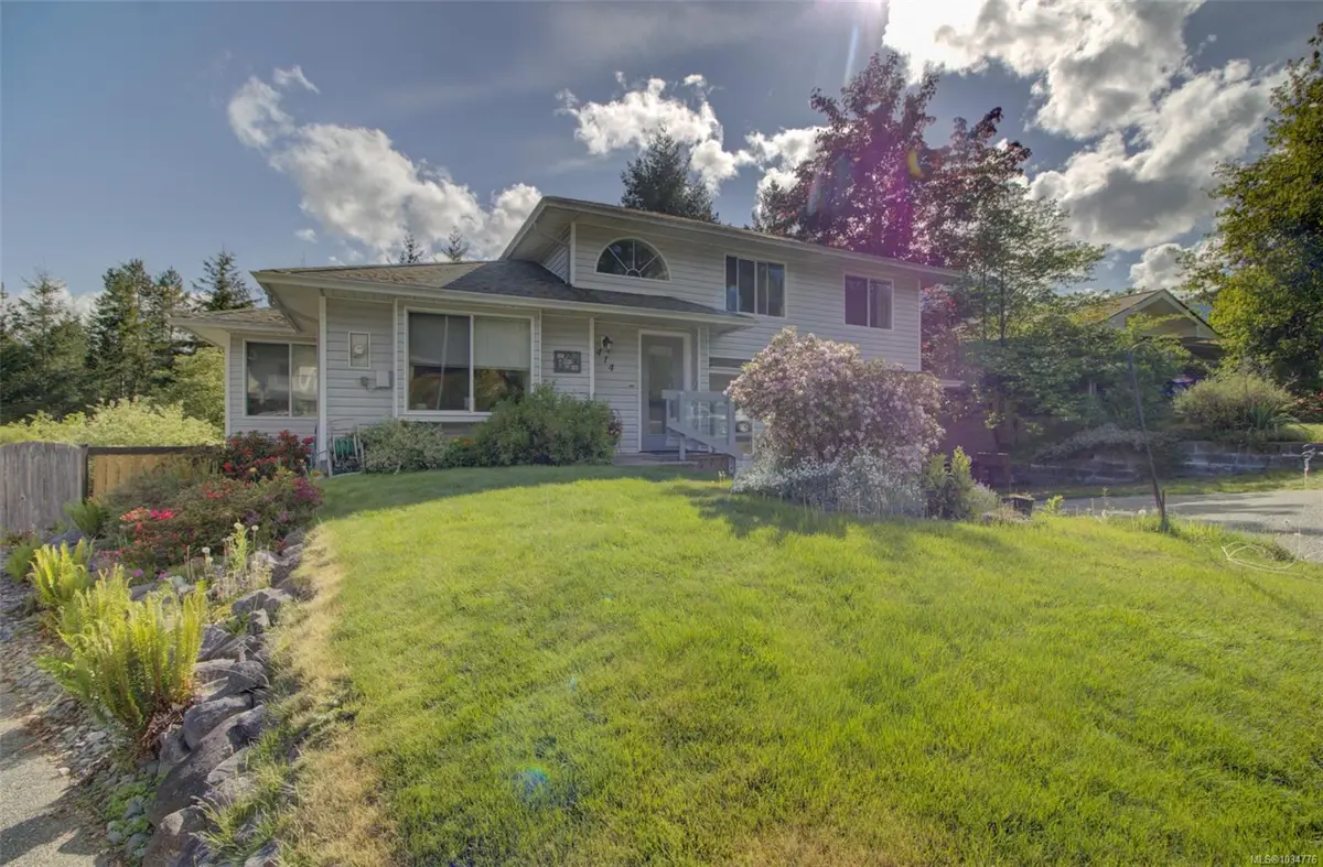 414 Donner Dr, Gold River BC V0P 1G0