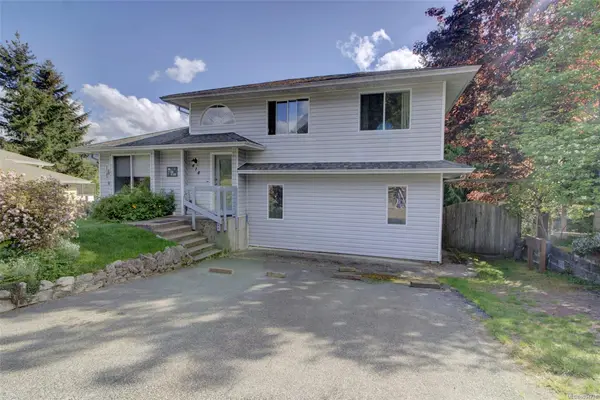 414 Donner Dr, Gold River BC V0P 1G0