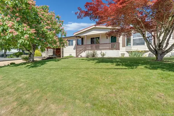 504 Wilrose Pl, Ladysmith BC V9G 1P3