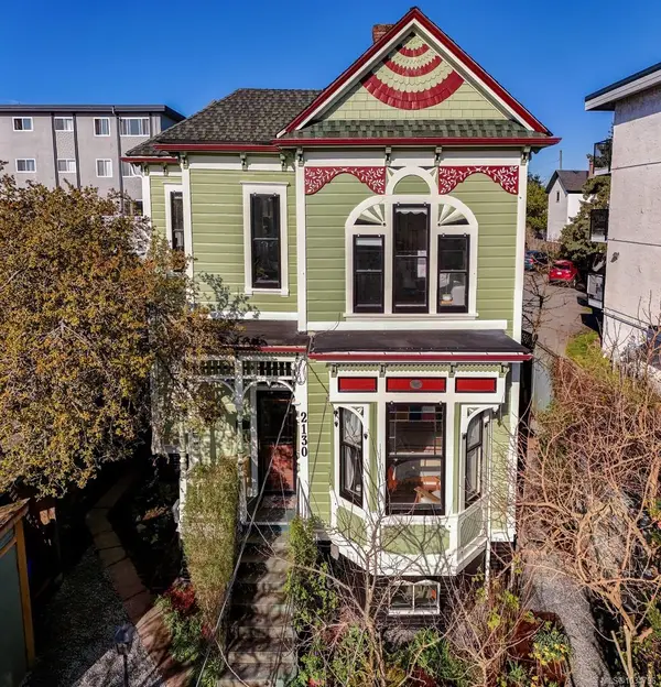 2130 Ridge Rd, Victoria BC V8T 3E9