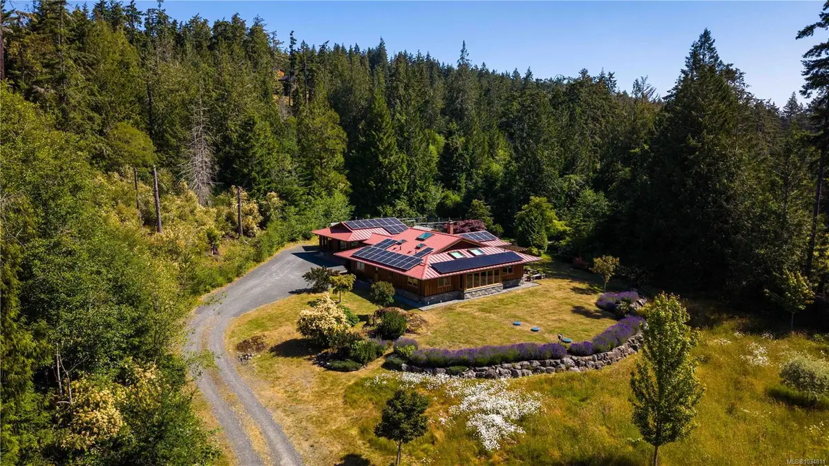 7708 West Coast Rd, Sooke BC V9Z 0R7